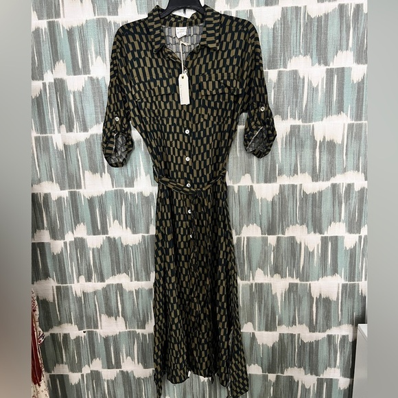 By Together - Elegant Green Patterned Dress- Small - Picture 8 of 9